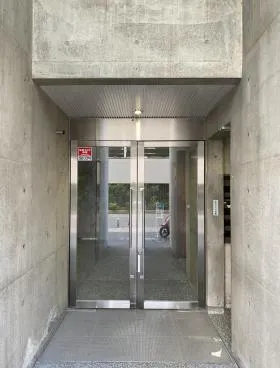 アップウェル船場の外観