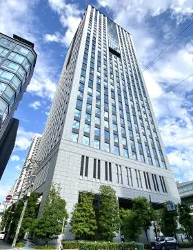 オリックス本町の外観