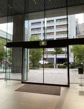 オリックス本町の外観