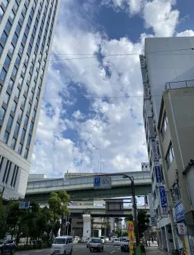 オリックス本町の外観