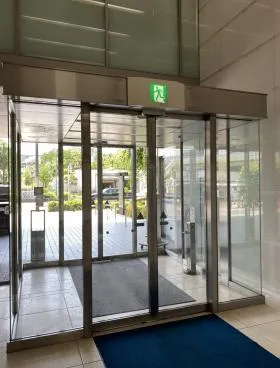 ＫＤＸ新大阪ビル(ケーディーエックス新大阪ビル）の外観