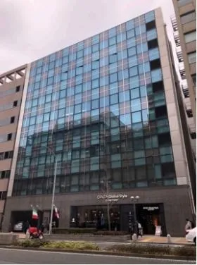 山本の外観