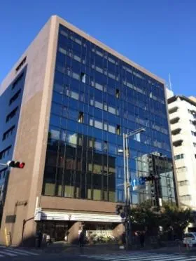 御池の外観