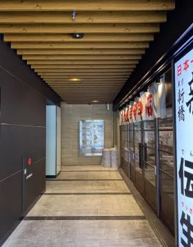 名駅太閤通口の外観