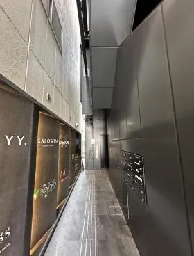 ＡＧ　ＳＡＫＡＥ(エージーサカエ)の外観
