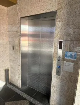 西五反田タテイシビルの外観