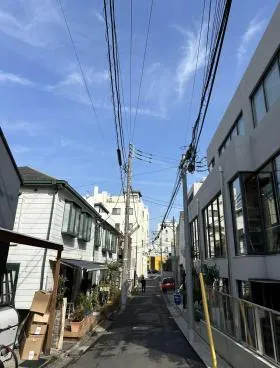 Zet Jingumaeビルの外観