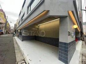 The corner 水道橋ビルの外観