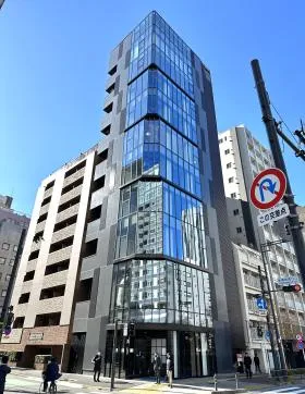 愛場新橋タワーの外観