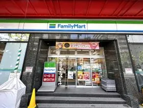 ファミリーマート