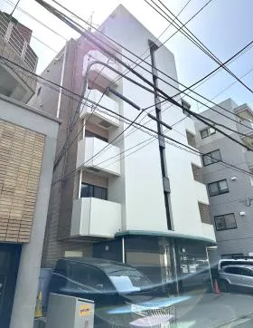 グランアクス代々木上原ビルの外観