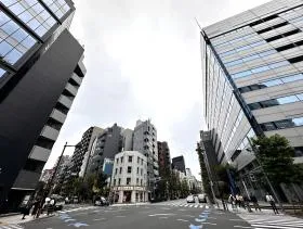 JP-BASE京橋ビルの外観