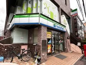 ファミリーマート