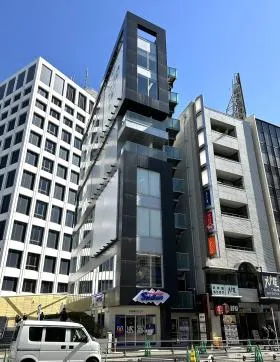 H・T・神宮外苑ビルの外観