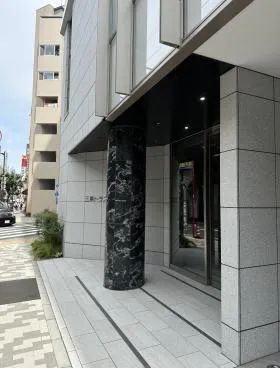 三泉トラスト日本橋ビルの外観