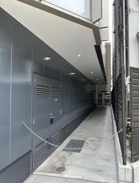 三泉トラスト日本橋ビルの外観
