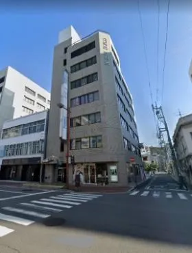 平成ビルの外観