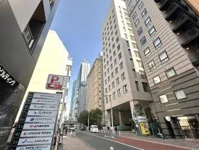 ACN汐留ビルの外観