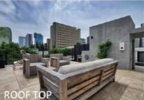 STUMP BASE ANNEXの外観