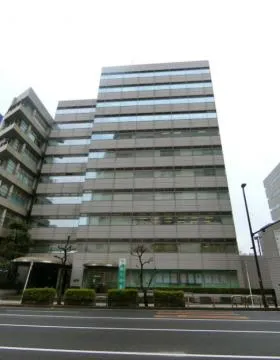 日本生命千葉駅前ビルの外観