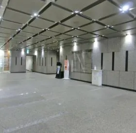 日本生命千葉駅前ビルの外観