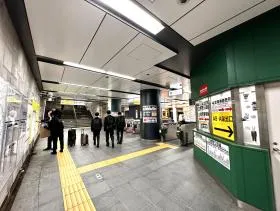 神保町駅