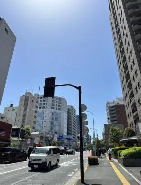センテニアルタワービルの外観
