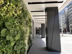 菱華ビルディングの外観
