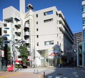 神南プラザビルの外観