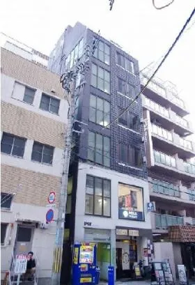IPSX MAGNETビルの外観