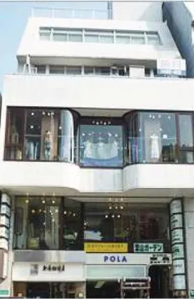ポーラ元町ビルの外観