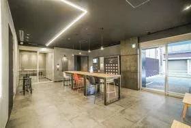 CIRCLES新橋の外観