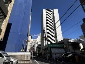 CIRCLES新橋の外観