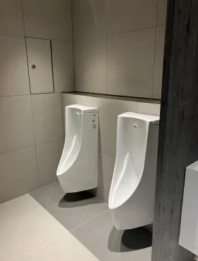 PMO新橋の外観