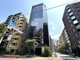 PMO新橋の外観