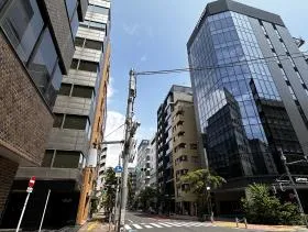 PMO新橋の外観