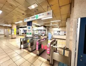 赤坂駅