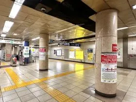 赤坂駅