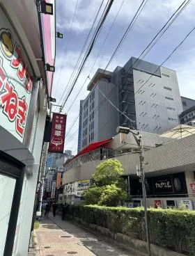 ユニカ田町ビルの外観