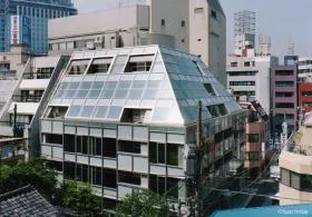 ilusaビルの外観