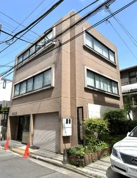 HANK北参道ビルの外観
