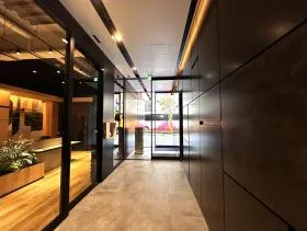 Bizflex神田の外観