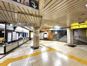 淡路町駅