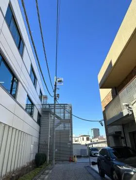 互興ビルの外観