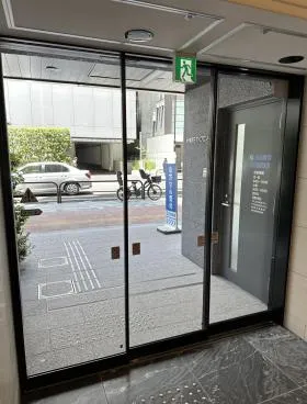 秋葉原STNフロントの外観