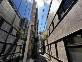 KURAMACHI BLDGの外観
