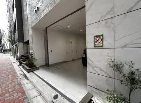L.Biz日本橋ビルの外観