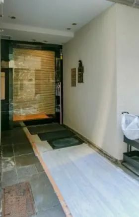 リーレ新宿ビルの外観
