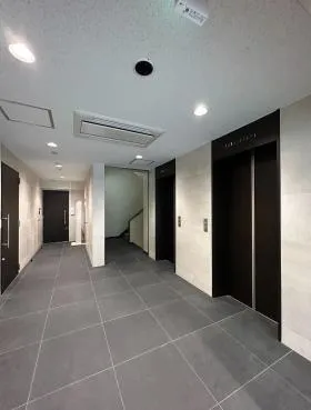 中野スプリングビルの外観