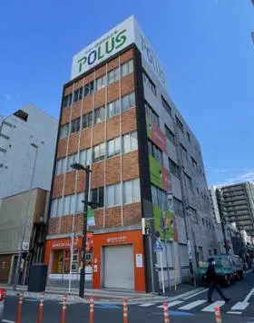 中央大宮駅東口ビルの外観